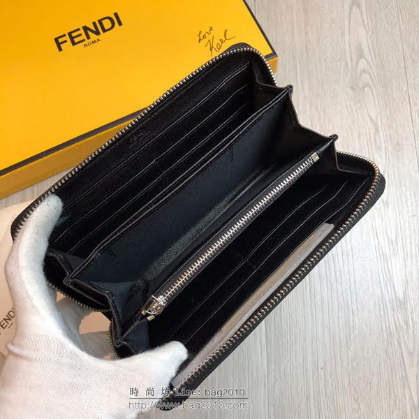 FENDI拉鏈錢包 19年春夏季最新手包 小摔牛皮 芬迪長錢包  fdz2130